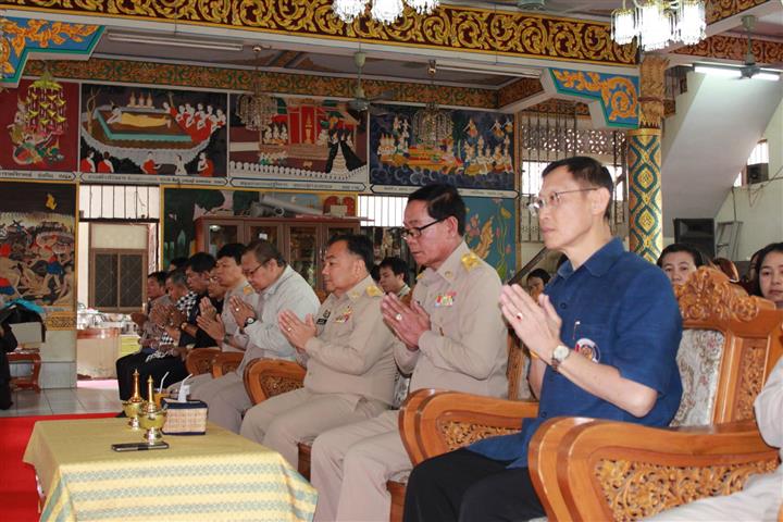 พช.นครพนม-จัดพิธีทอดผ้าป่าสมทบกองทุนอาสาพัฒนาชุมชนจังหวัดนครพนม เนื่องในวาระครบรอบ 49 ปี โครงการผู้นำอาสาพัฒนาชุมชน ประจำปี 2561