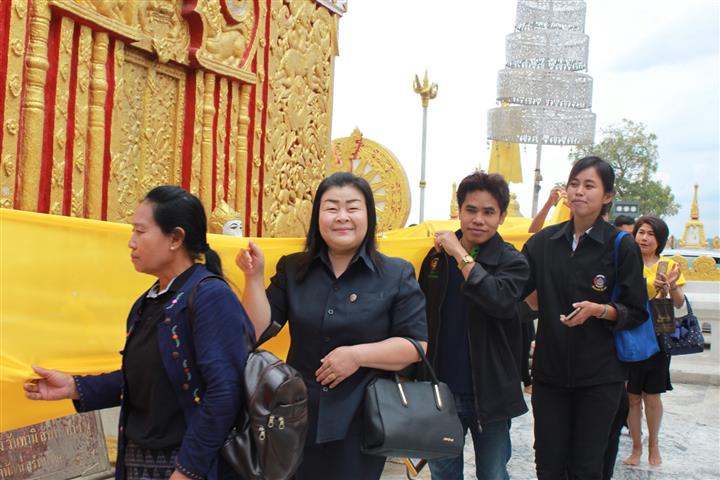 พช.นครพนม-จัดพิธีทอดผ้าป่าสมทบกองทุนอาสาพัฒนาชุมชนจังหวัดนครพนม เนื่องในวาระครบรอบ 49 ปี โครงการผู้นำอาสาพัฒนาชุมชน ประจำปี 2561