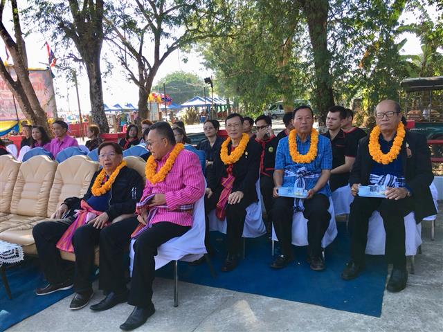 พช.นครพนม-ร่วมพิธีเปิดงาน “รวมใจไทยแสก” ณ บ้านอาจสามารถ