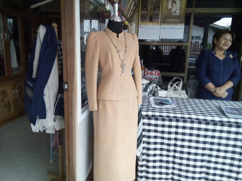 พช.นครพนม-คัดเลือกกลุ่มอาชีพสตรีและสตรีดีเด่น โซนใต้ (บ้านพิมาน อ.นาแก)