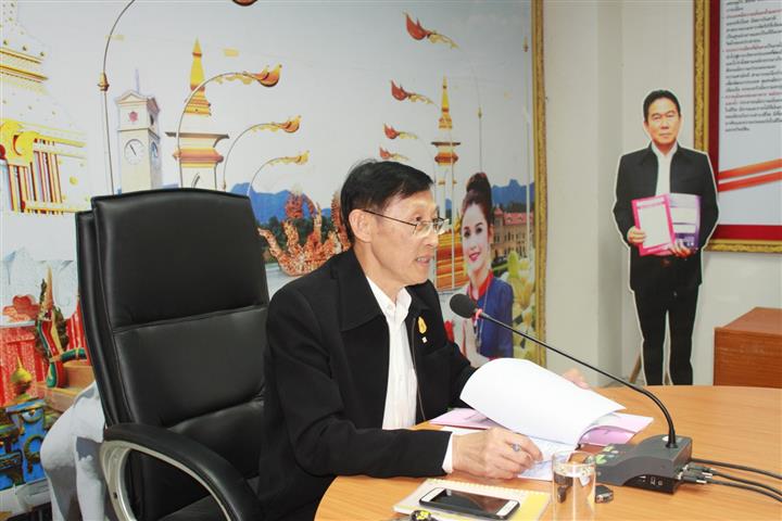 พช.นครพนม-ประชุมเตรียมความพร้อมทีมคณะกรรมการในการคัดเลือกกลุ่มอาชีพสตรีและสตรีดีเด่น ประจำปี 2561