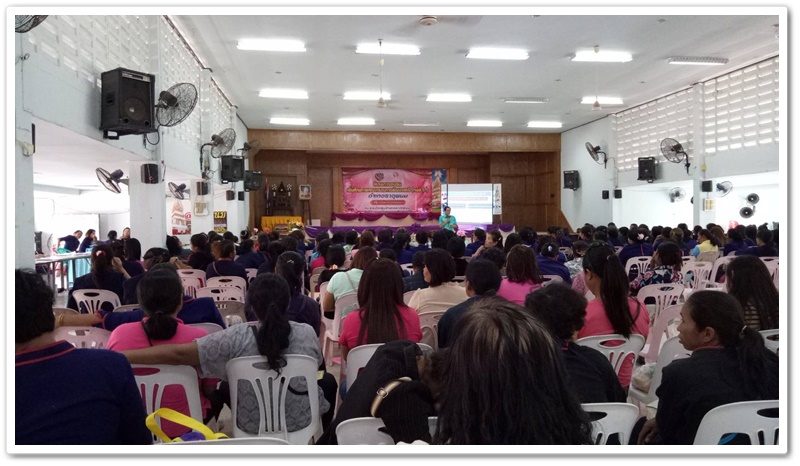 พช.นครพนม-บรรยายพิเศษเรื่องการแนวทางการขับเคลื่อนกองทุนพัฒนาบทบาทสตรี อ.ธาตุพนม