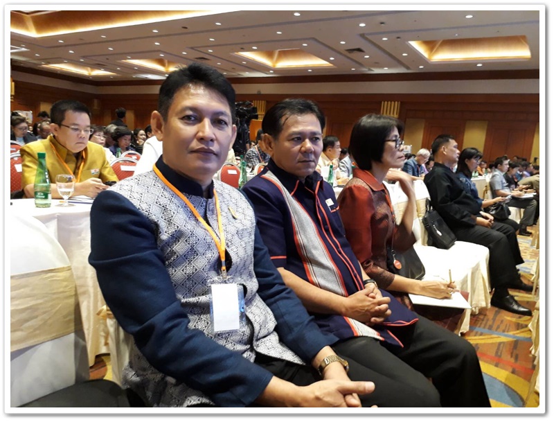 พช.นครพนม-ร่วมกิจกรรมจัดงาน kick off โครงการ ชุมชนท่องเที่ยว OTOP นวัตวิถี ณ ศูนย์การแสดงสินค้าและการประชุมอิมแพ็ค เมืองทองธานี