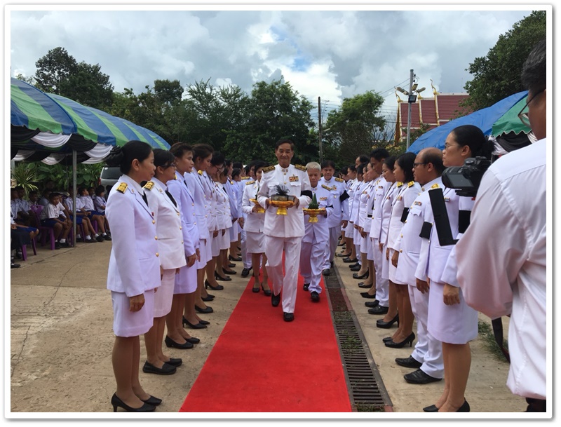 พช.นครพนม-ร่วมพิธีพระราชทานเพลิงศพนายทวี ดำรงเลิศบวร พัฒนาการจังหวัดนครพนม