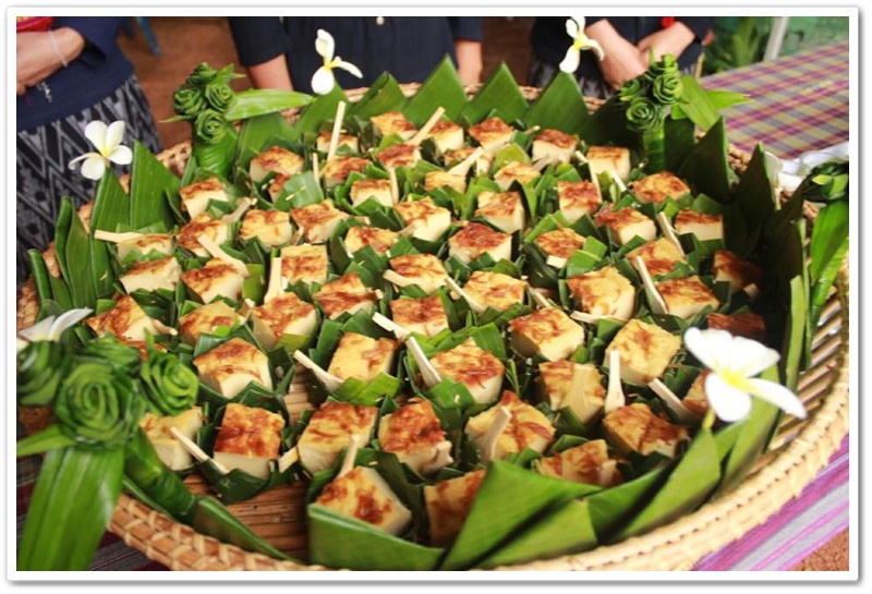 พช.นครพนม-ผู้ตรวจฯ ตรวจเยี่ยมผลการดำเนินงานงานหมู่บ้าน otop เพื่อการท่องเที่ยว (otop viilage) บ้านหนองสังข์ ต.หนองสังข์ อ.นาแก จ.นครพนม