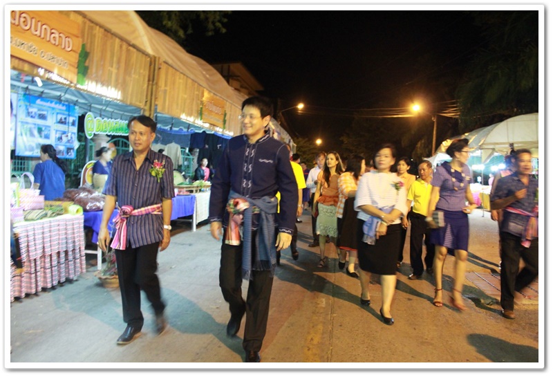 นครพนม-จัดงานมหกรรมหมู่บ้านเศรษฐกิจพอเพียงต้นแบบ แสดงผลงานการขับเคลื่อนหมู่บ้านน่าอยู่ 24 หมู่บ้าน