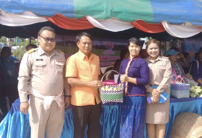 นครพนม-โครงการจังหวัดเคลื่อนที่แบบบูรณาการ บำบัดทุกข์ บำรุงสุข สร้างรอยยิ้มให้ประชาชน