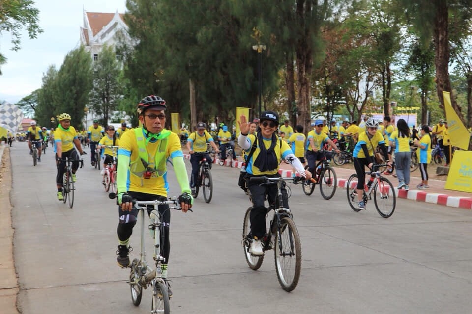 กิจกรรมปั่นจักรยานเฉลิมพระเกียรติ“Bike อุ่นไอรัก”