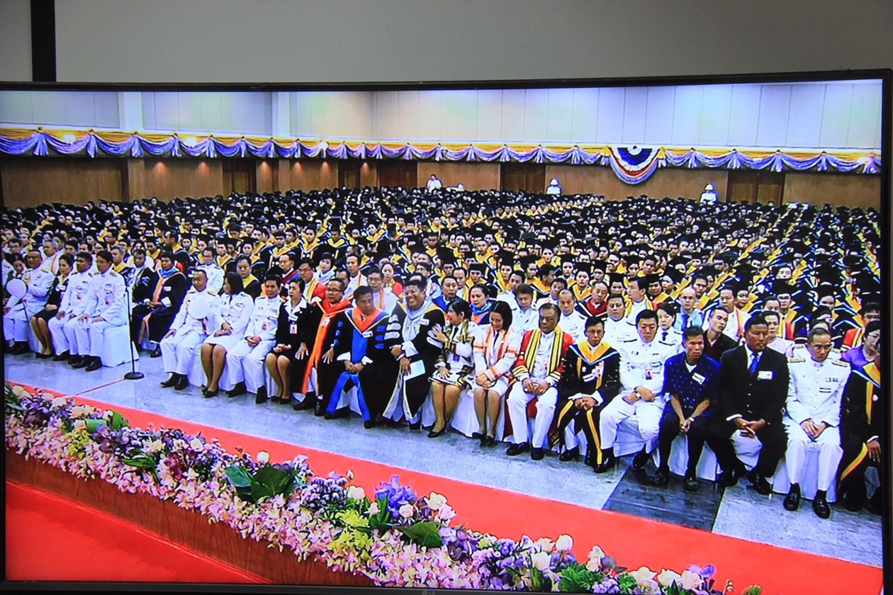 นครพนมร่วมรับเสด็จ สมเด็จพระเทพรัตนราชสุดา ฯ สยามบรมราชกุมารี เสด็จพระราชดำเนินแทนพระองค์ในการพระราชทานปริญญาบัตรแก่ผู้สำเร็จการศึกษา จากมหาวิทยาลัยนครพนม ประจำปีการศึกษา 2560