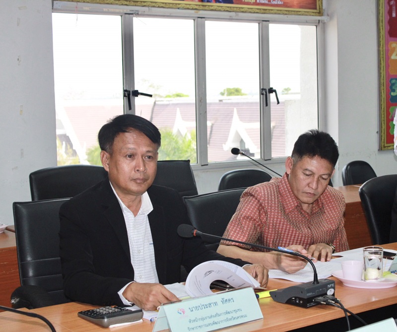 >>พช.นครพนม ประชุมคณะอนุกรรมการบริหารกองทุนพัฒนาบทบาทสตรีระดับจังหวัด จังหวัดนครพนม<<