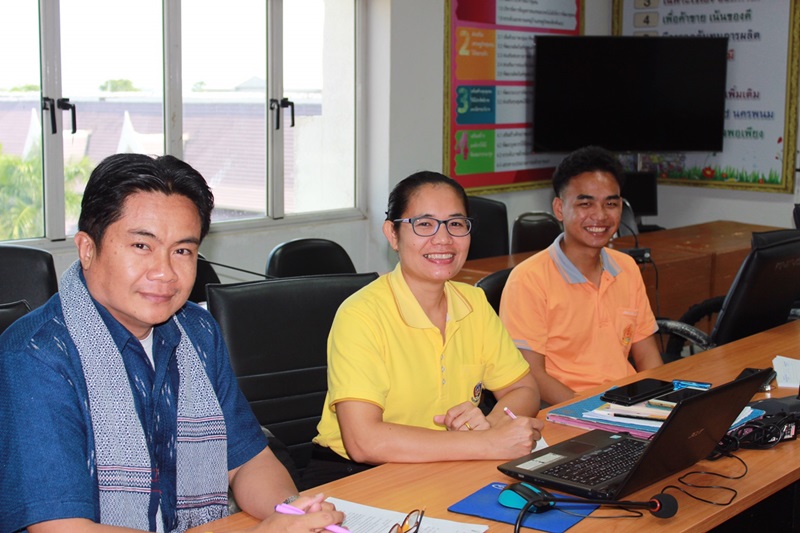 ?พช.นครพนม ติดตามการประชุมทางไกลผ่านระบบ Video Conference การสื่อสารยุทธศาสตร์ชุมชนท่องเที่ยว OTOP นวัตวิถี