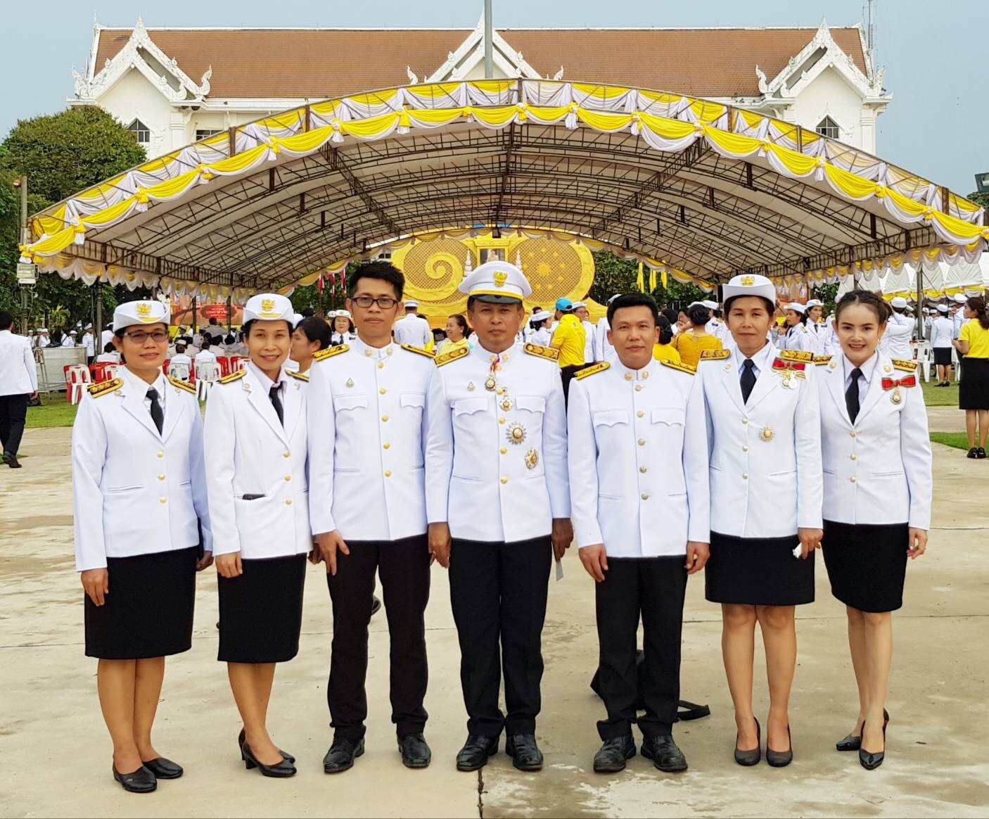 @นครพนม : พช.นครพนม ร่วมงานพิธีเปิดกรวยถวายราชสักการะหน้า พระบรมฉายาลักษณ์พระบาทสมเด็จพระเจ้าอยู่หัวเนื่องในโอกาสมหามงคลพระราชพิธีบรมราชาภิเษก พุทธศักราช 2562