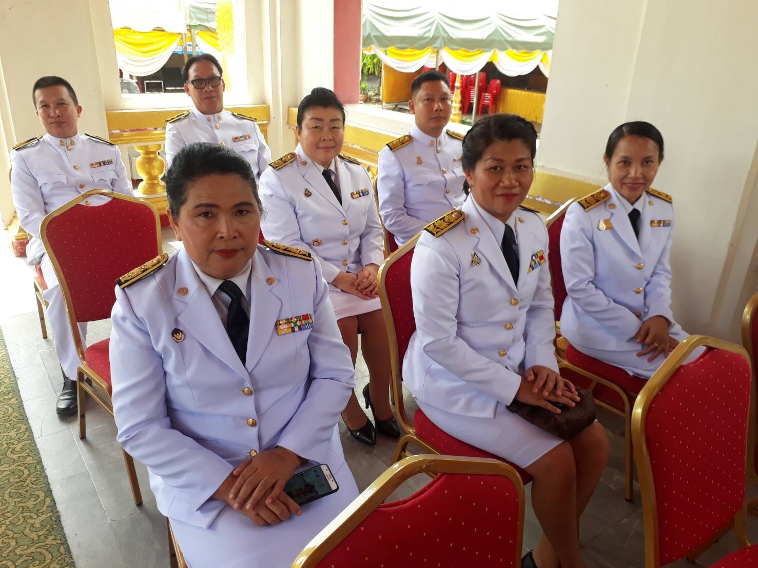 @นครพนม : พิธีถวายพัดรองและย่าม การพระราชพิธีบรมราชาภิเษก พุทธศักราช 2562 ไปถวายสักการะปูชนียสถานและถวายสังฆทาน