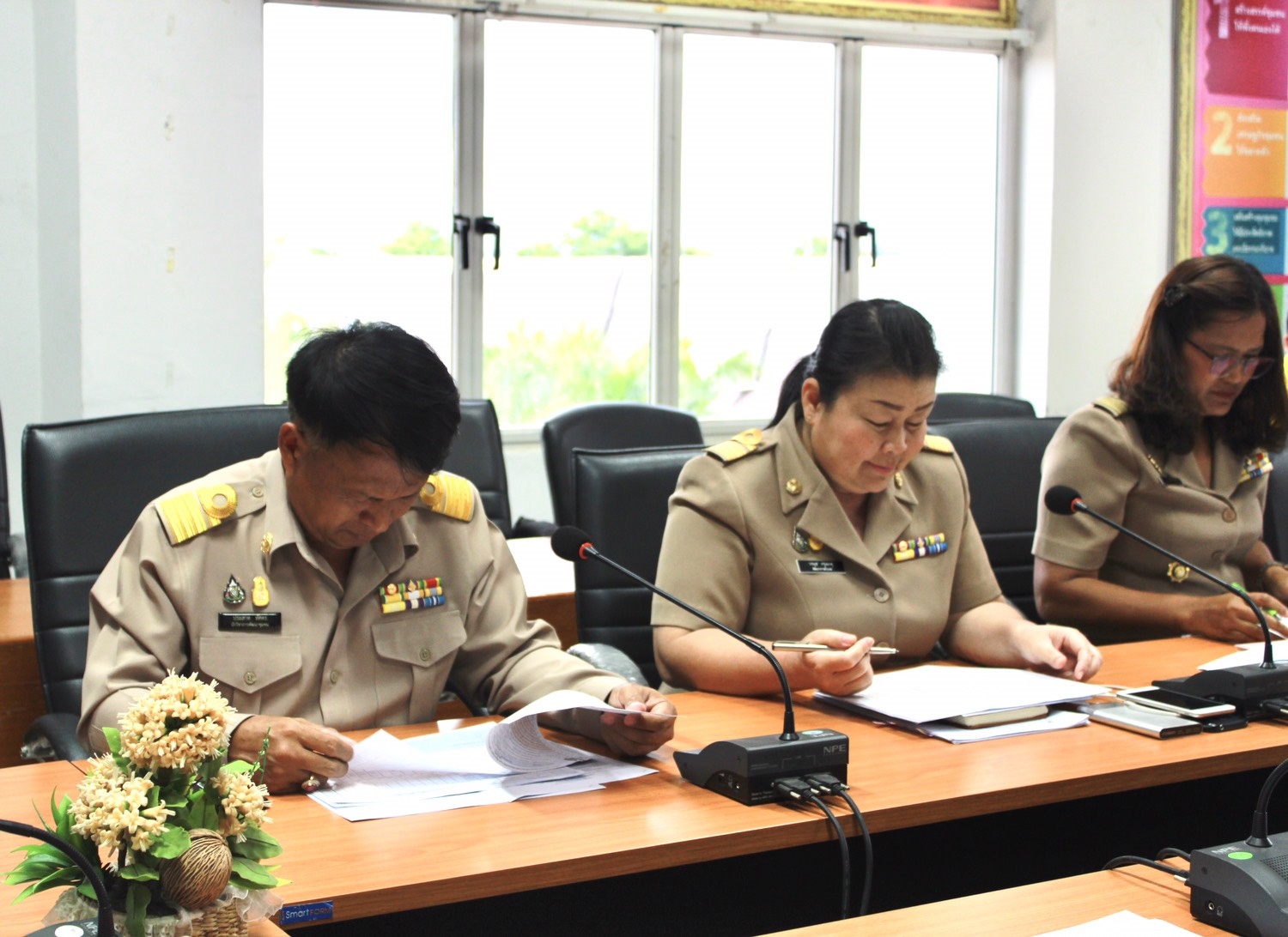 สำนักงานพัฒนาชุมชนจังหวัดนครพนม ประชุมทบทวนการดำเนินงานพัฒนาชุมชน 2562