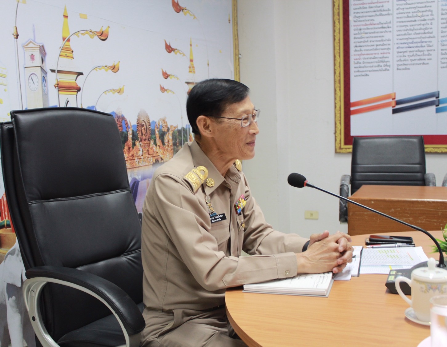 สำนักงานพัฒนาชุมชนจังหวัดนครพนม ประชุมทบทวนการดำเนินงานพัฒนาชุมชน 2562