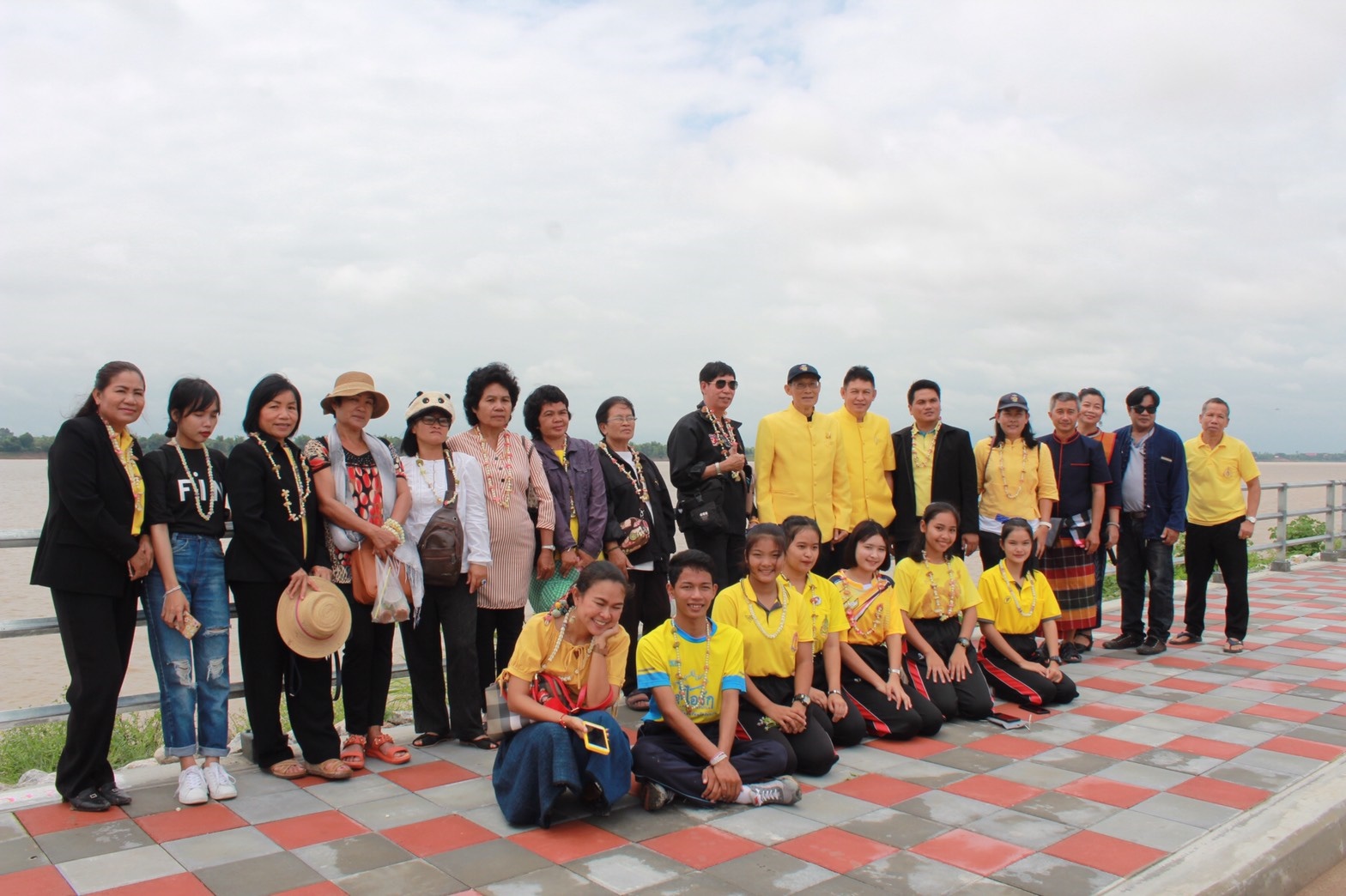 กิจกรรมเยี่ยมชมโปรแกรมการท่องเที่ยว หมู่บ้าน OTOP เพื่อการท่องเที่ยว