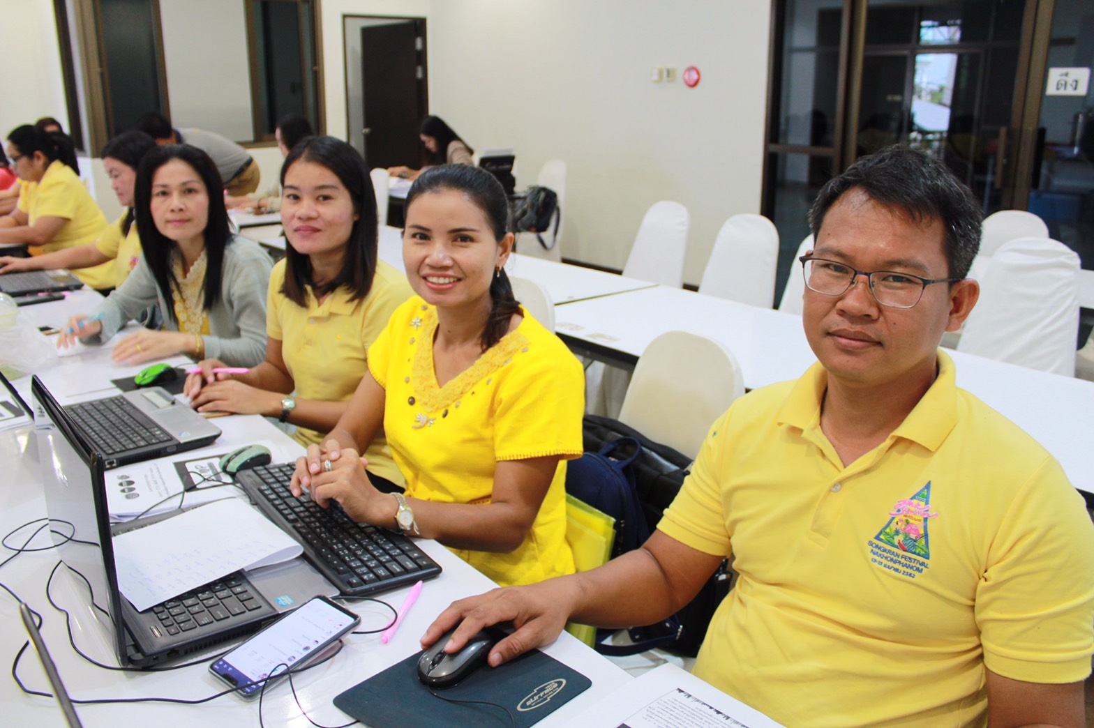กิจกรรมโครงการ OTOP เคลื่อนที่ (OTOP Mobile)
