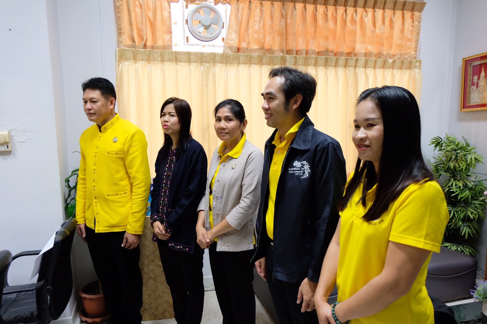 ด้วยรักและผูกพัน ครอบครัวพช.นครพนม ร่วมอวยพรวันคล้ายวันเกิดท่านพัฒนาการจังหวัดนครพนม