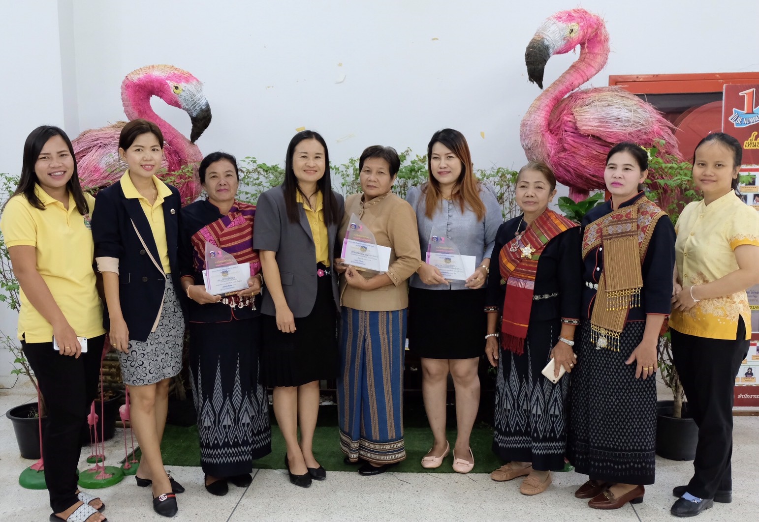 ประชุมคณะกรมการจังหวัด หัวหน้าส่วนราชการ หัวหน้าหน่วยงาน นายอำเภอทุกอำเภอ