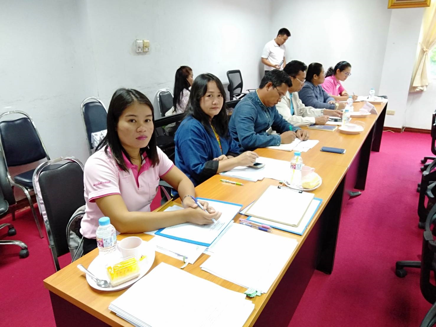 ประชุมคณะกรรมการประสานและขับเคลื่อนนโยบายพลังประชารัฐ จังหวัดนครพนม
