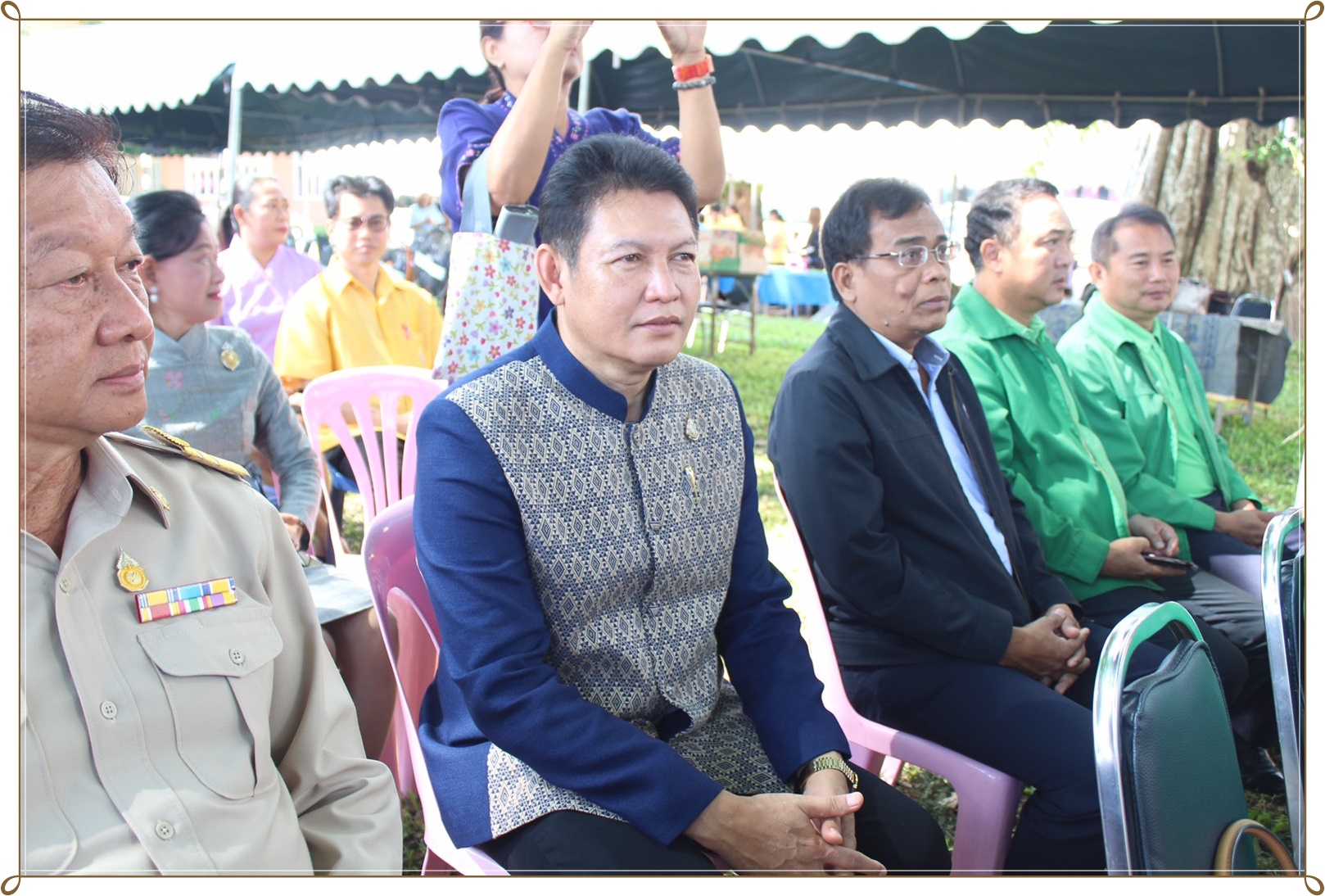 สำนักงานพัฒนาชุมชนจังหวัดนครพนม ร่วมมอบสิ่งของในงาน “รวมน้ำใจให้กาชาดนครพนม” ประจำปี 2562