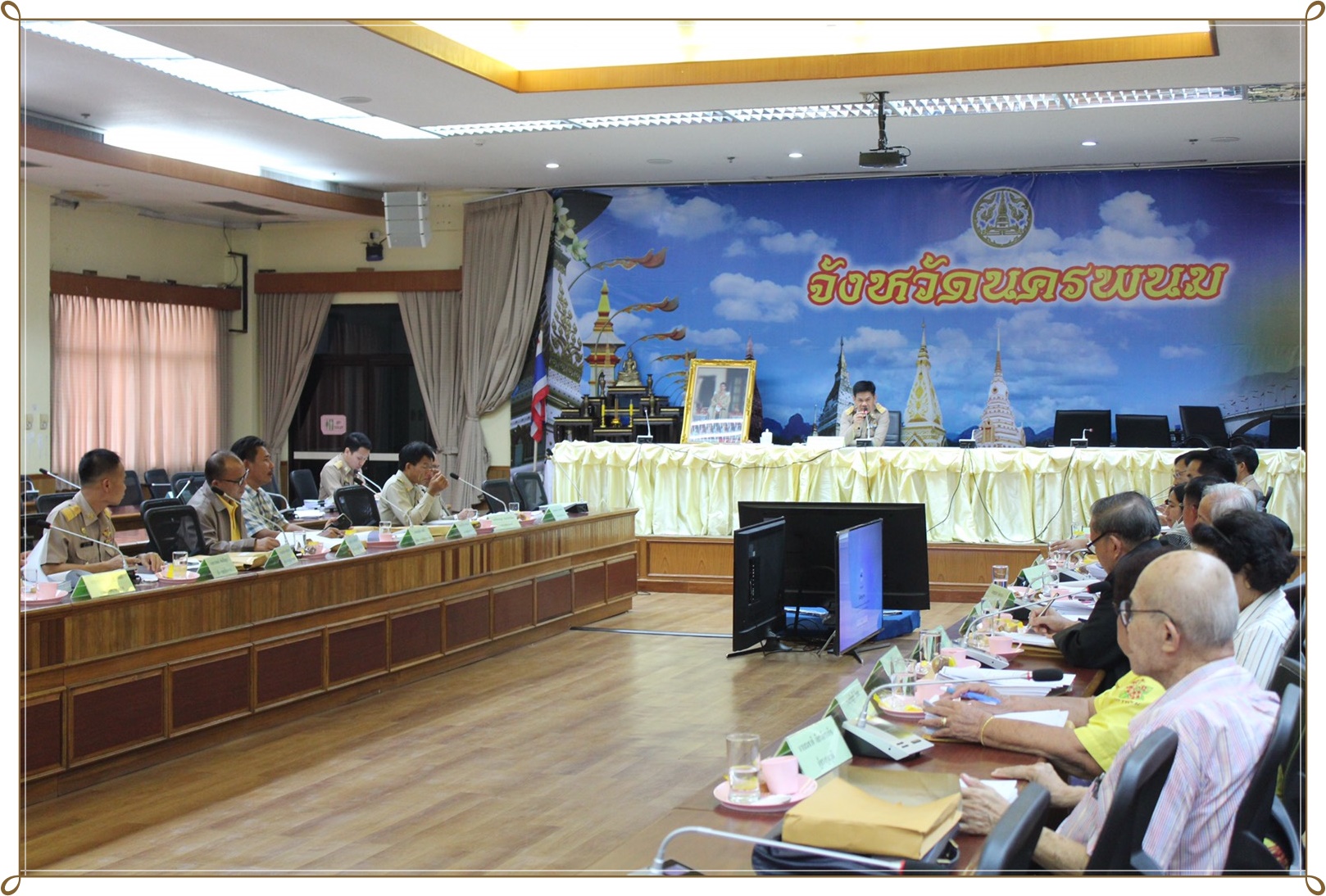 ประชุมคณะกรรมการพนักงานส่วนตำบลจังหวัดนครพนม (ก.อบต.จังหวัดนครพนม) ครั้งที่ 9/2562