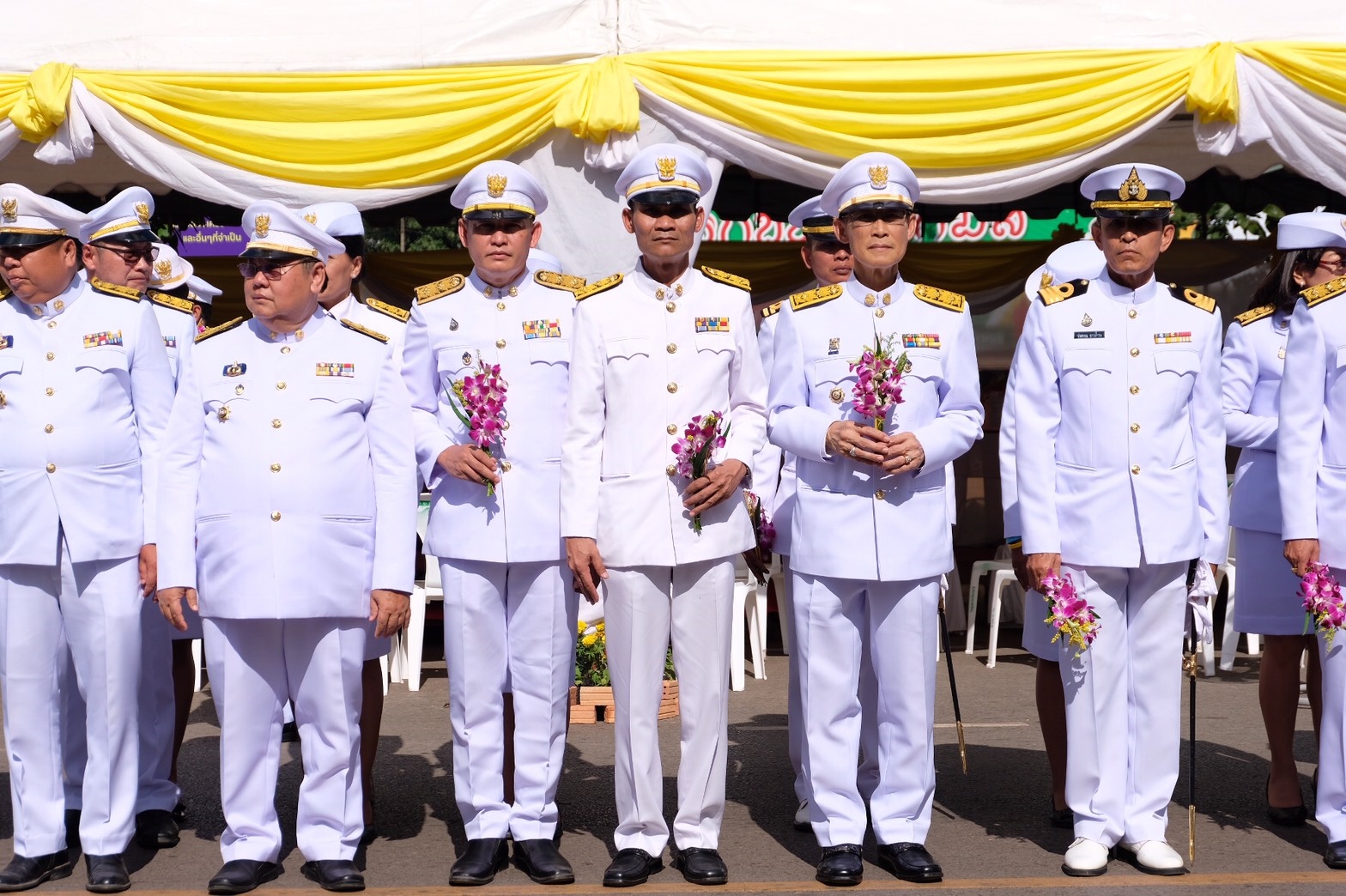 พิธีอันเชิญไฟพระฤกษ์และขบวนแห่ปราสาทผึ้ง ประจำปี พ.ศ. 2562