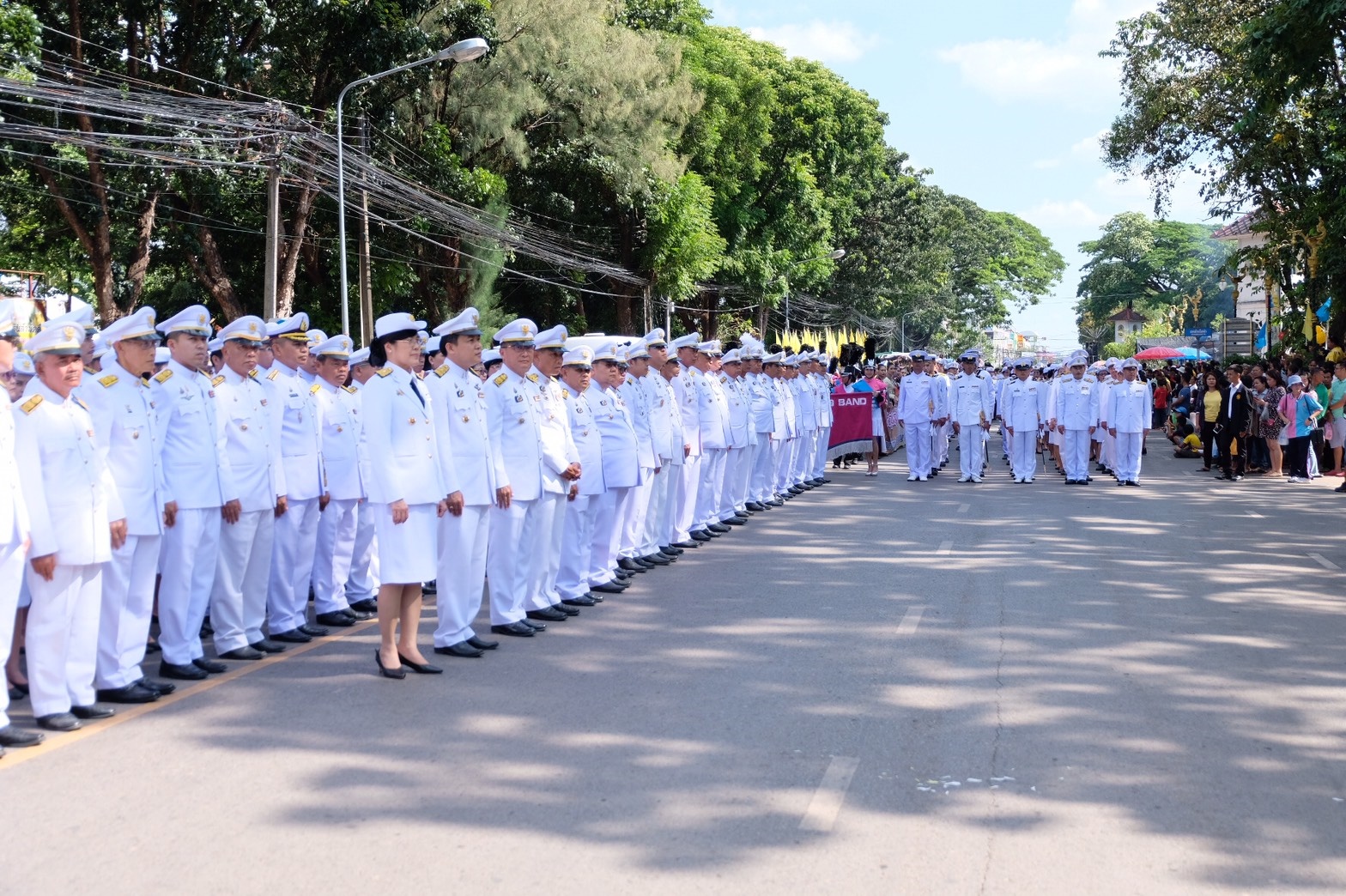 พิธีอันเชิญไฟพระฤกษ์และขบวนแห่ปราสาทผึ้ง ประจำปี พ.ศ. 2562