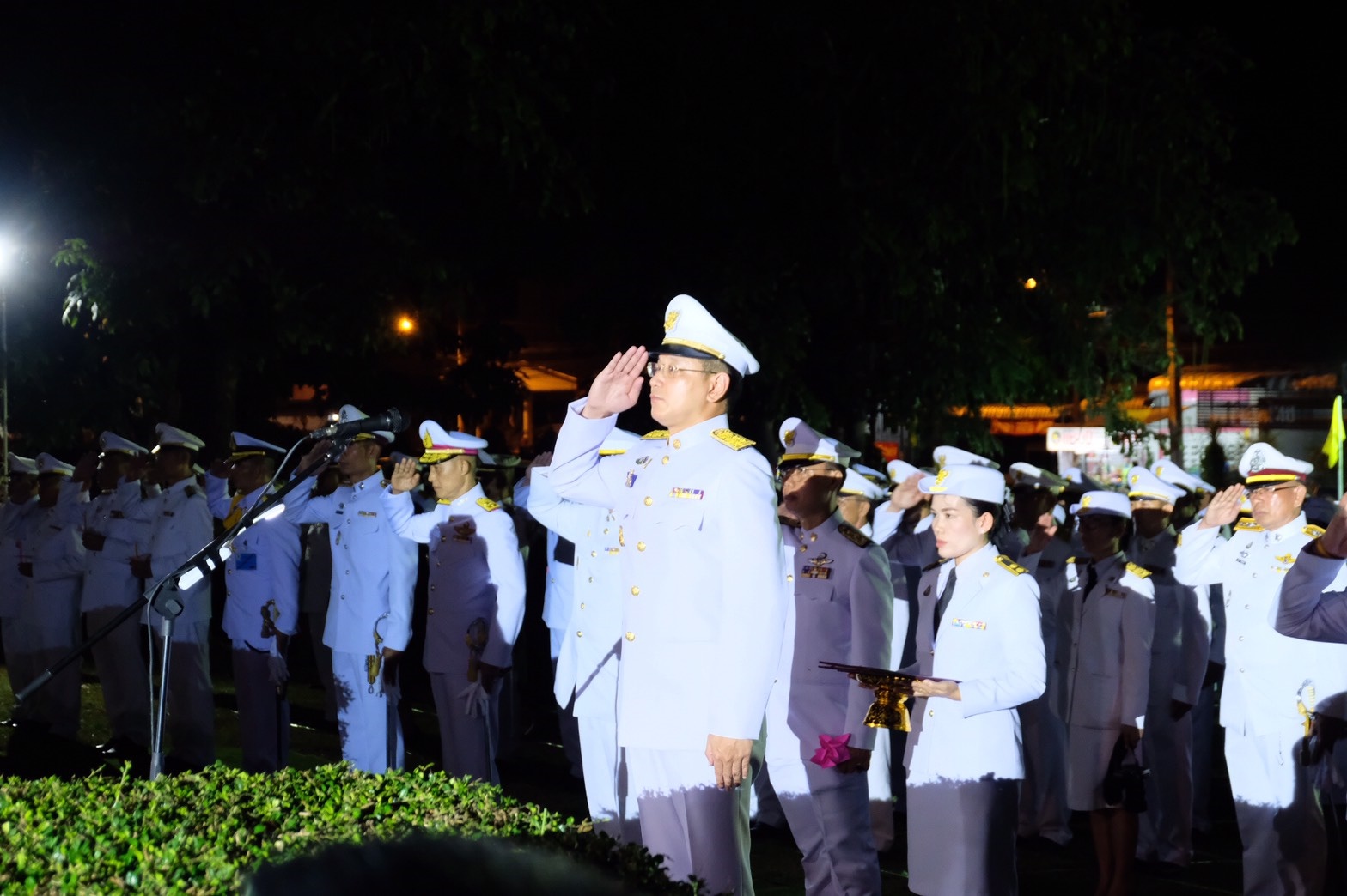 พิธีจุดเทียนเพื่อน้อมรำลึกในพระมหากรุณาธิคุณ พระบาทสมเด็จพระจุลจอมเกล้าเจ้าอยู่หัว รัชกาลที่ 5