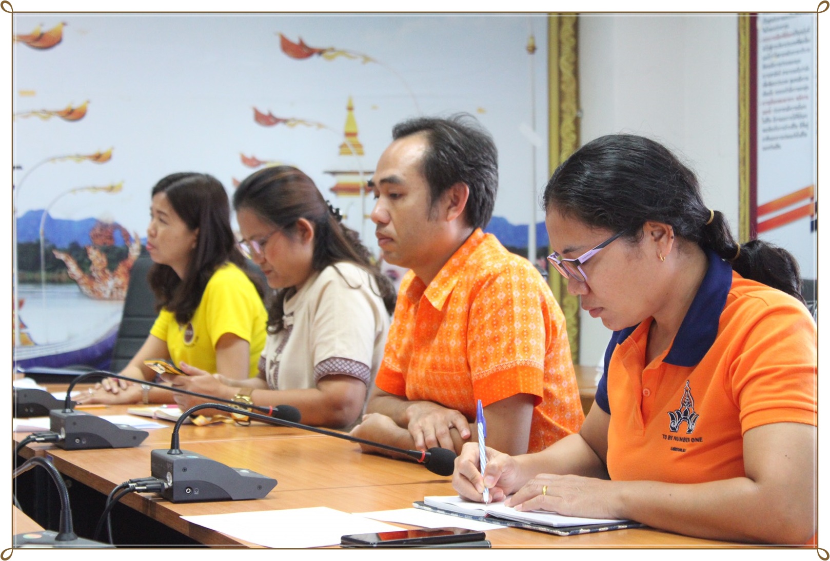 ประชุมเตรียมความพร้อมการจัดงาน “ร้อยหลาก พรรณลาย ผ้าไทนคร”