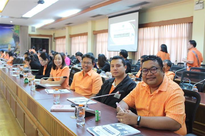 พช.นครพนม-รวมพลังประชุมขับเคลื่อนยุทธศาสตร์กรมการพัฒนาชุมชน ประจำปีงบประมาณ พ.ศ.2563