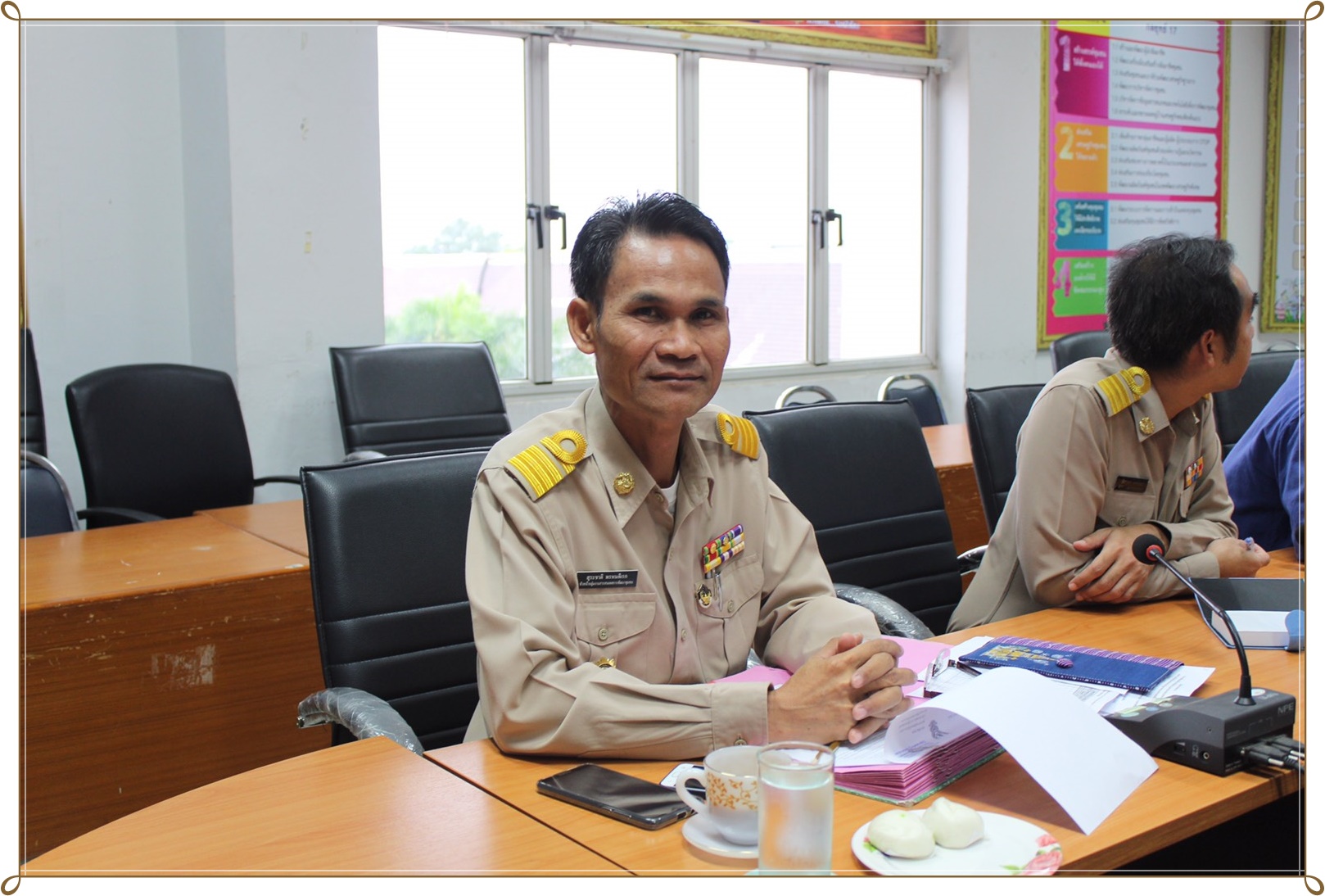 (18-11-62) พช.นครพนม ร่วมประชุม Morning Brief กรมการพัฒนาชุมชน ผ่านระบบ TV พช.