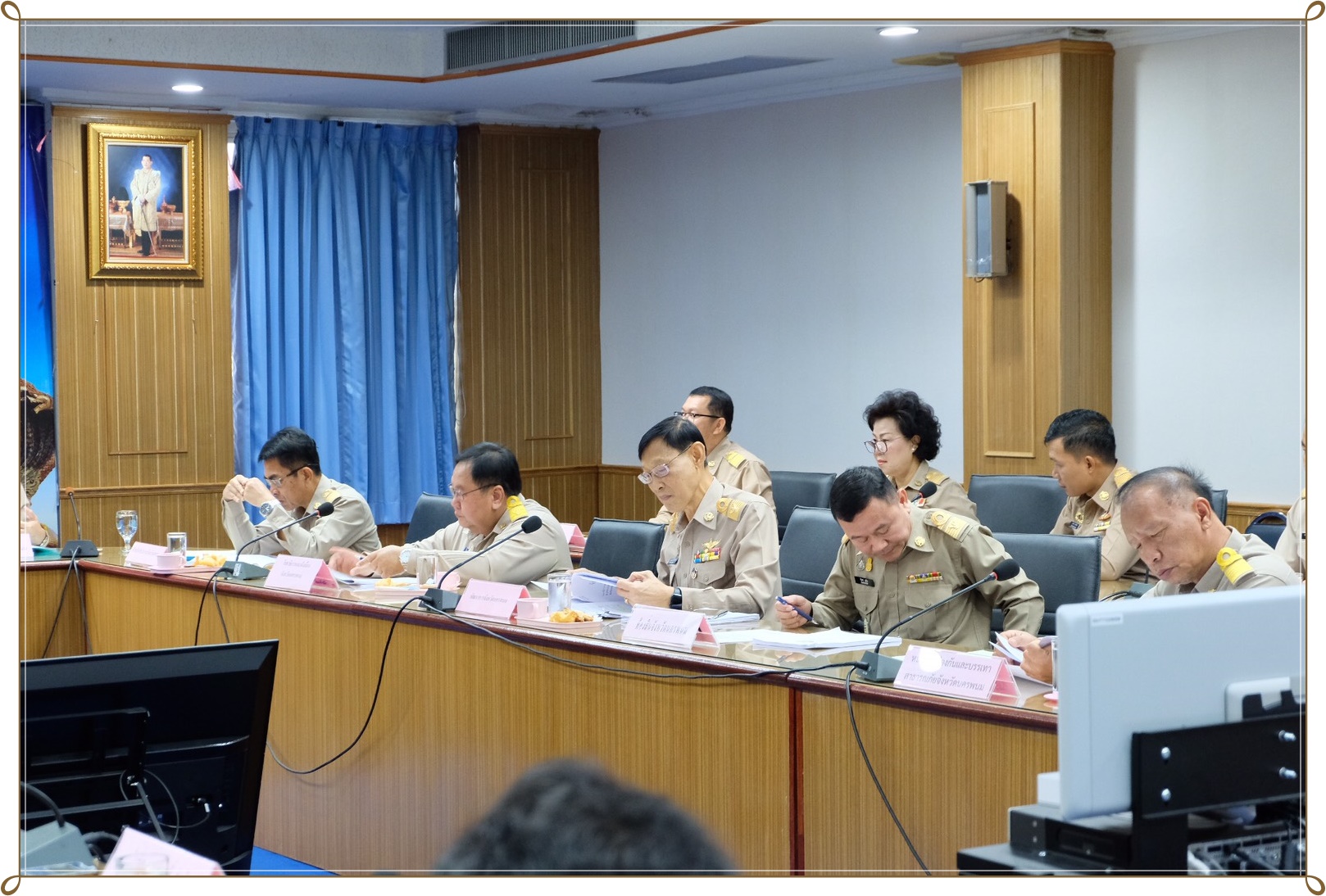 28 พ.ย. 2562 พจ.นครพนม ร่วมประชุมหารือข้อราชการสำคัญของกระทรวงมหาดไทย(Video Conference)