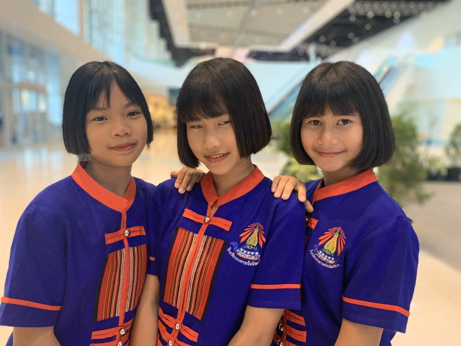 14 ธ.ค. 2562 พช.นครพนม ร่วมให้กำลังใจน้องๆ ร.ร.ดงดาวเเจ้งพัฒนาศึกษา อ.เรณูนคร จ.นครพนม “การประกวด OTOP Junior contest 2019”