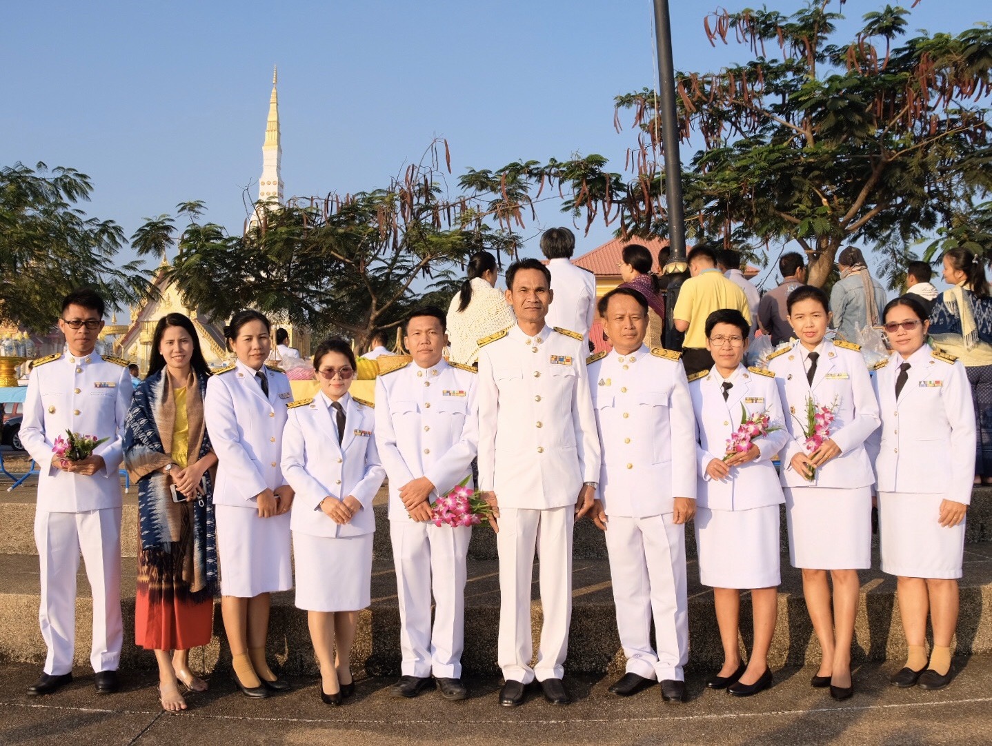 5 ธ.ค. 2562 พช.นครพนม –>ร่วมทำบุญตักบาตร “วันพ่อแห่งชาติ 5 ธันวาคม”