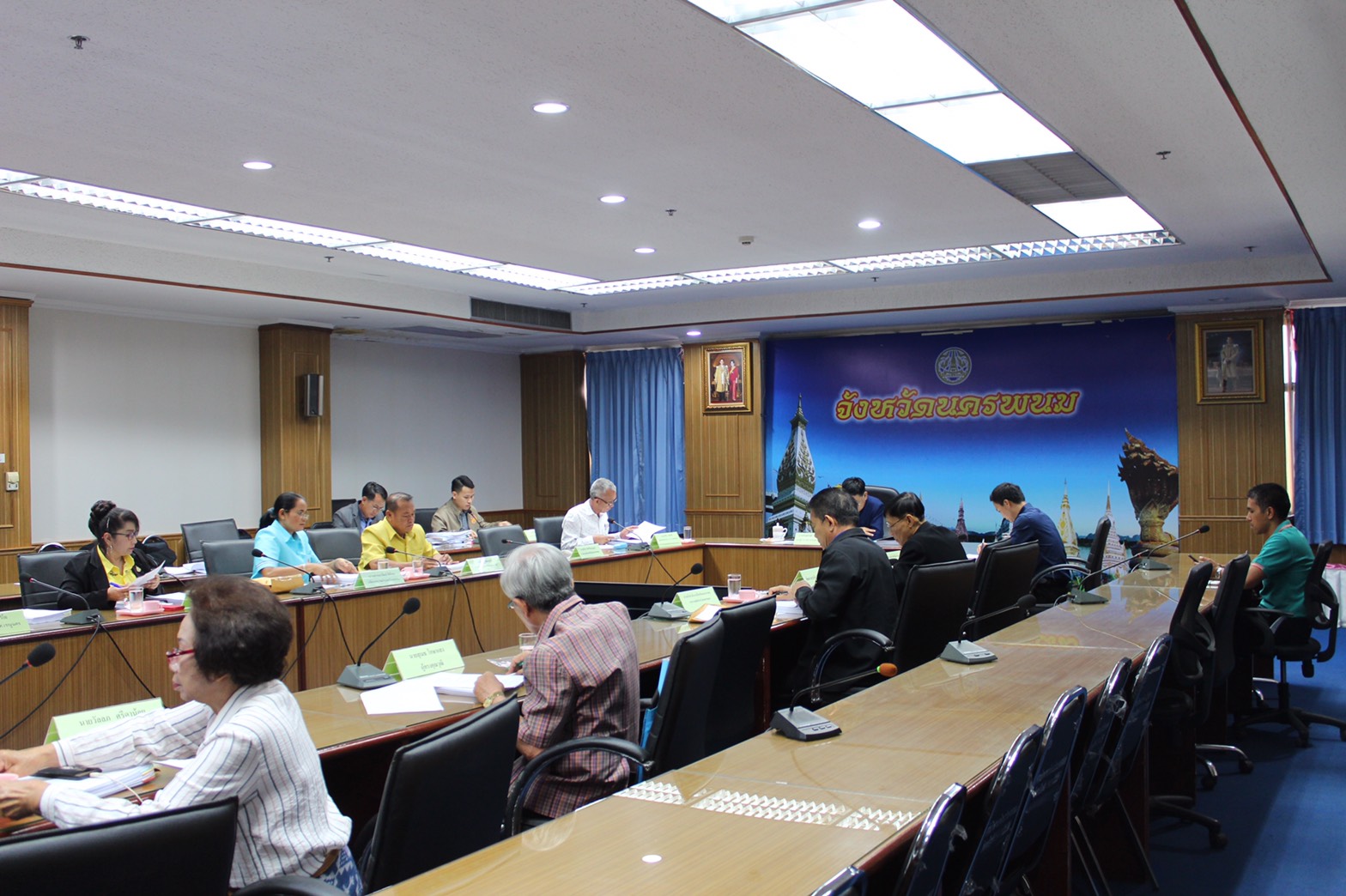 พจ.นครพนม ร่วมประชุมคณะกรรมการพนักงานเทศบาลจังหวัดนครพนม