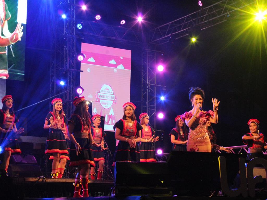 27 ธ.ค. 2562 พจ.นครพนม ร่วมเปิดงาน นครพนม WINTER FESTIVAL ตอน สายลมแห่งรักริมโขง 2020