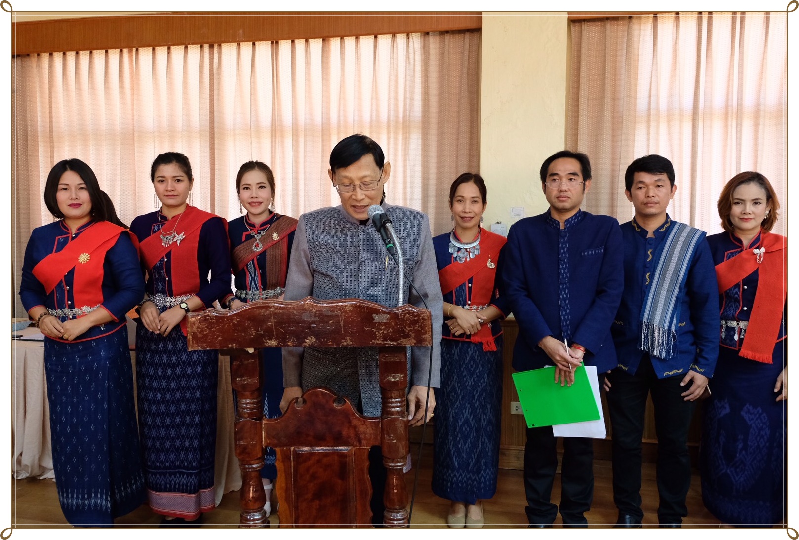 3 ธ.ค. 2562 จังหวัดนครพนม MOU “สืบสาน อนุรักษ์ศิลป์ผ้าถิ่นไทย ดำรงไว้ในแผ่นดิน”