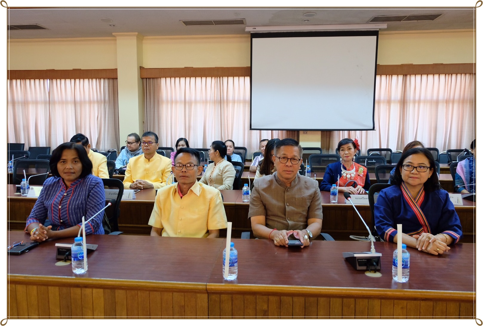 3 ธ.ค. 2562 จังหวัดนครพนม MOU “สืบสาน อนุรักษ์ศิลป์ผ้าถิ่นไทย ดำรงไว้ในแผ่นดิน”