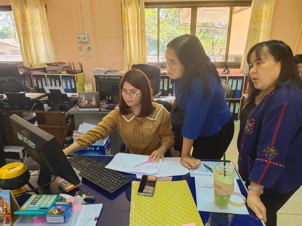พช.นครพนม สนับสนุนระบบเทคโนโลยีสารสนเทศและการประชาสัมพันธ์งานพัฒนาชุมชน อ.ศรีสงคราม