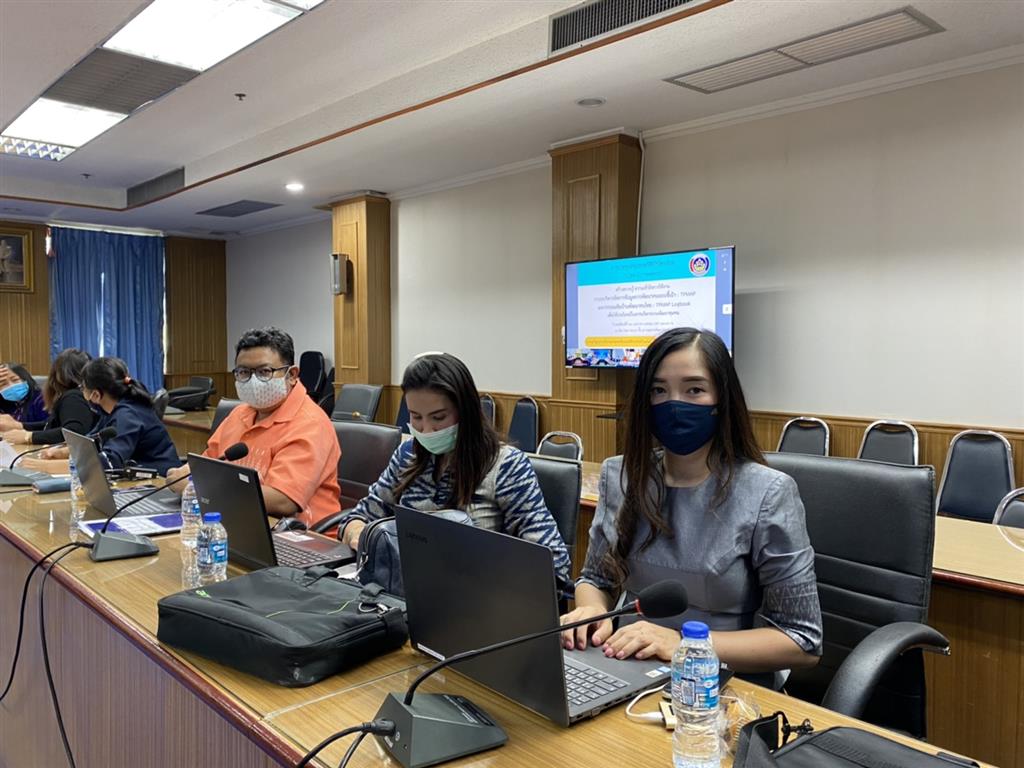 30 เม.ย. 2563 พช.นครพนม ร่วมรับฟังการประชุมสร้างความรู้ ความเข้าใจการใช้งานระบบบริหารจัดการข้อมูลการพัฒนาคนแบบชี้เป้า : TPMAP และระบบแฟ้มบ้านพัฒนาคนไทย : TPMAP Logbook