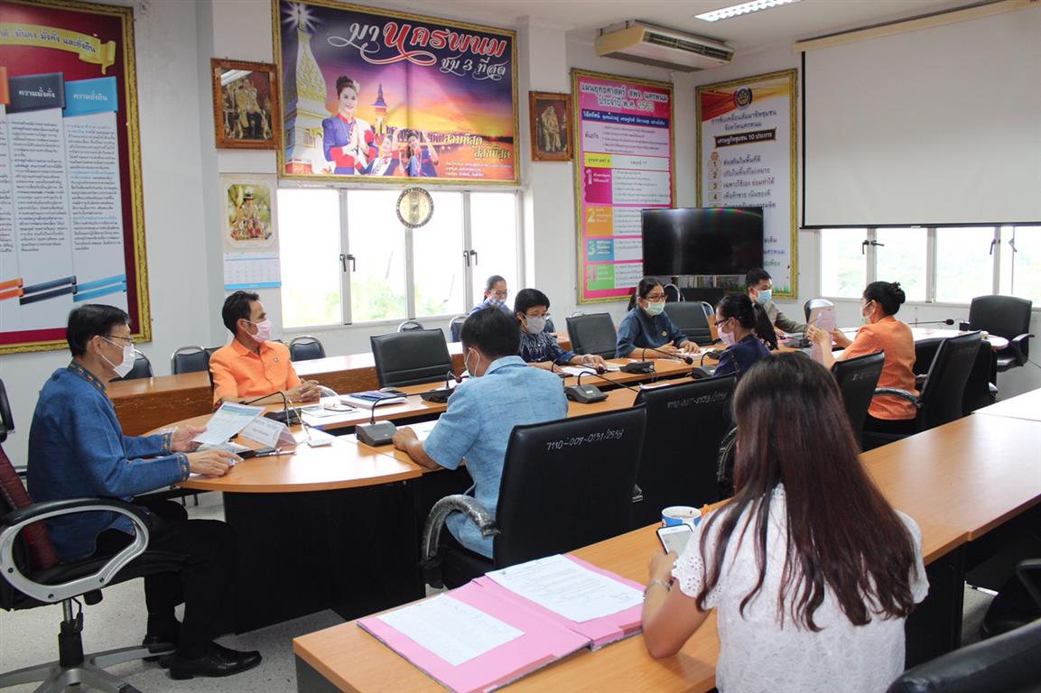 9 เม.ย. 2563 พช.นครพนม ร่วมประชุมคณะกรรมการอำนวยการขับเคลื่อนแผนปฏิบัติการ 90 วัน “ปลูกผักสวนครัว เพื่อสร้างความมั่นคงทางอาหาร”