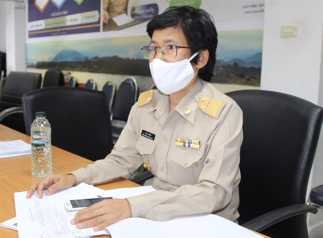 27 เม.ย. 2563 พช.นครพนม ร่วมประชุมแนวทางการดำเนินโครงการพัฒนาคุณภาพชีวิตระดับครัวเรือนแบบบูรณาการเชิงพื้นที่ และแนวทางการดำเนินงานแผนขับเคลื่อนปฏิบัติการ 90 วัน “ปลูกผักสวนครัว เพื่อสร้างความมั่นคงทางอาหาร” ผ่านระบบวีดิทัศน์ทางไกล (video conference)