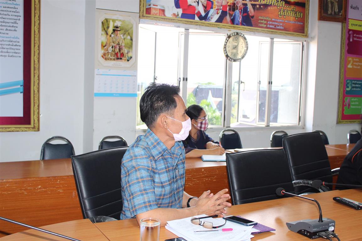 28 เม.ย. 2563 พช.นครพนม ร่วมรับชมการประชุมกรมการพัฒนาชุมชน ครั้งที่ 4/2563 ผ่านระบบวีดิทัศน์ทางไกล (video conference)