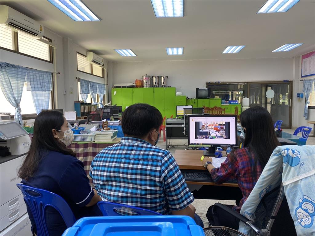 29 พ.ค. 2563 พช.นครพนม ร่วมประชุมกรมการพัฒนาชุมชน ครั้งที่ 5/2563