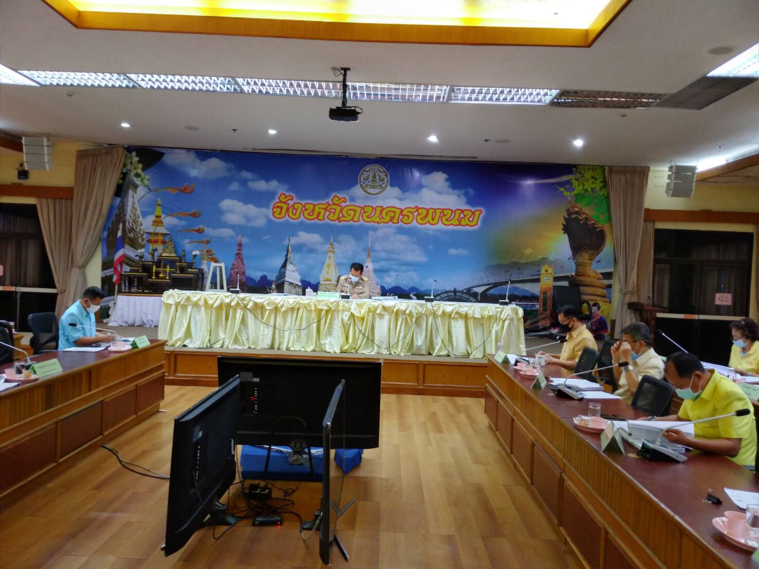 29 พ.ค. 2563 พช.นครพนม ร่วมประชุมคณะกรรมการพนักงานส่วนตำบลจังหวัดนครพนม