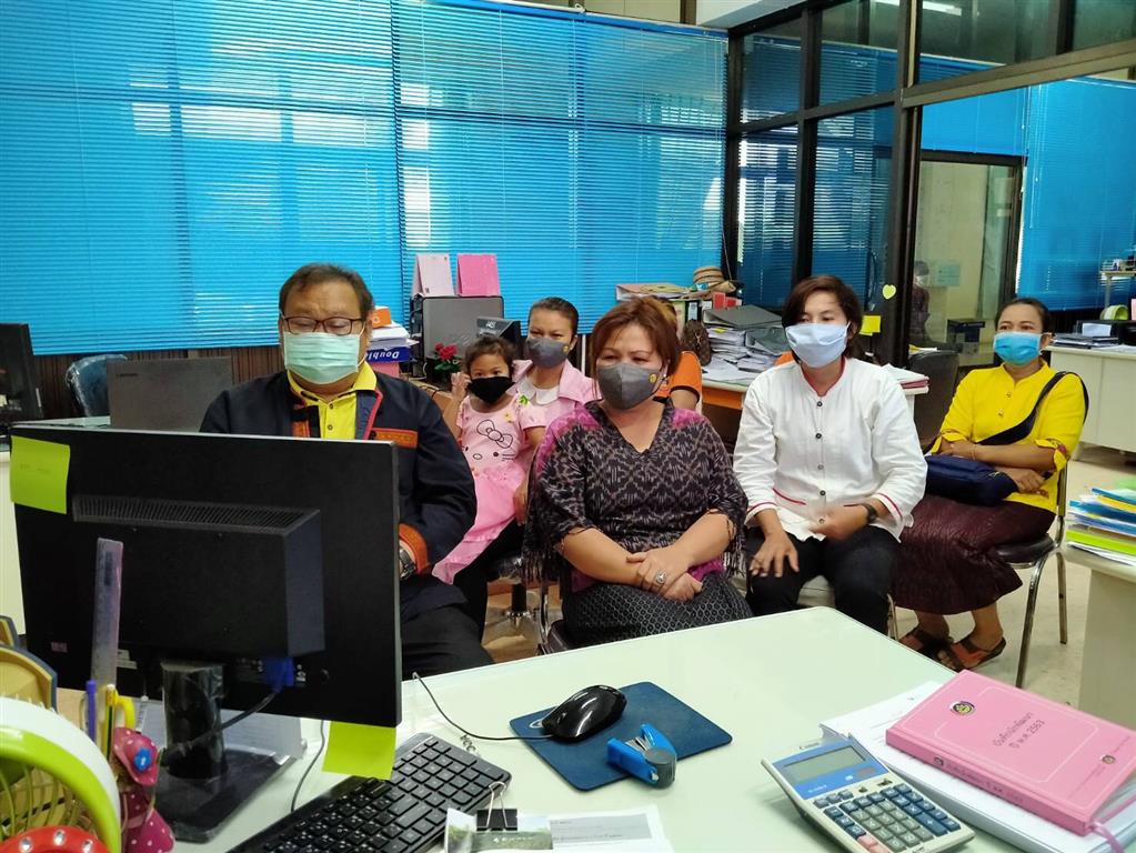 29 พ.ค. 2563 พช.นครพนม ร่วมประชุมกรมการพัฒนาชุมชน ครั้งที่ 5/2563
