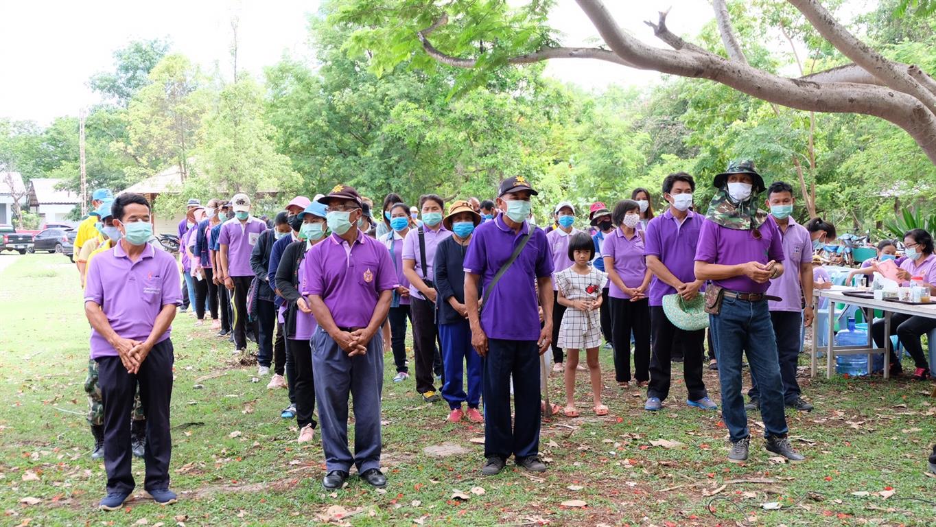 3 มิ.ย. 63 พช. นครพนม รวมพลังสตรีอาสาพัฒนาปลูกป่าเฉลิมพระเกียรติฯ ณ อำเภอนาแก