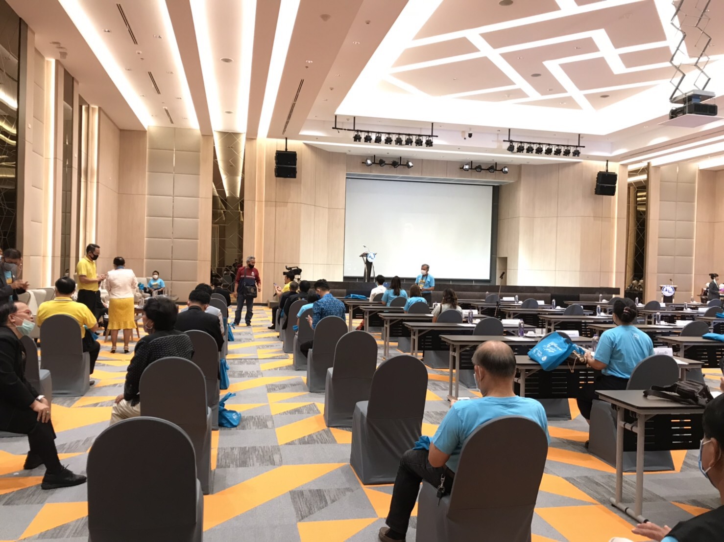 10 มิ.ย. 2563 พช.นครพนม ร่วมสังเกตุการณ์การประชุม มาตรฐานด้านความปลอดภัยและสุขอนามัยแก่ผู้ประกอบการด้านการท่องเที่ยว จ.นครพนม