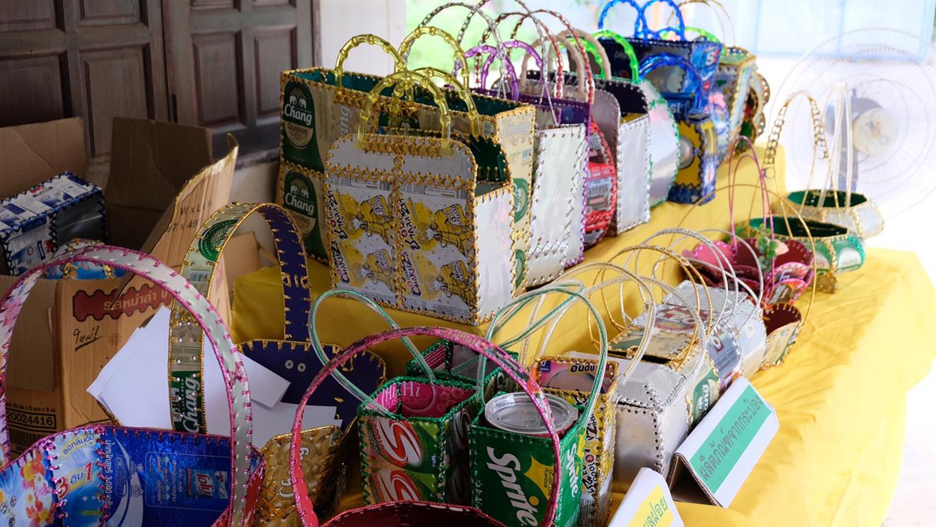 15 ก.ค. 2563 นครพนม ดำเนินกิจกรรมการประกวดหมู่บ้านเศรษฐกิจพอเพียง และคัดสรรกิจกรรมพัฒนาชุมชนดีเด่น 2563